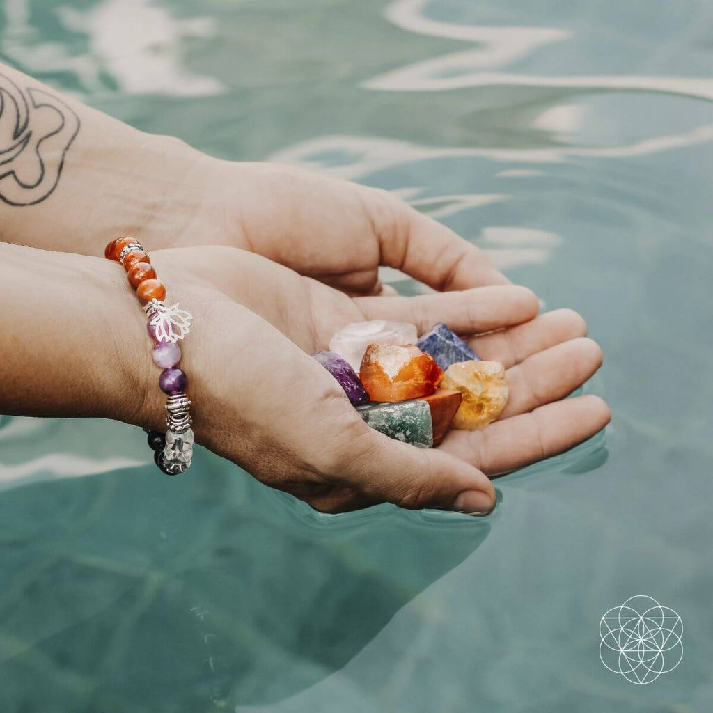 7 Chakra Bracelet and Stones Set - The misfit market