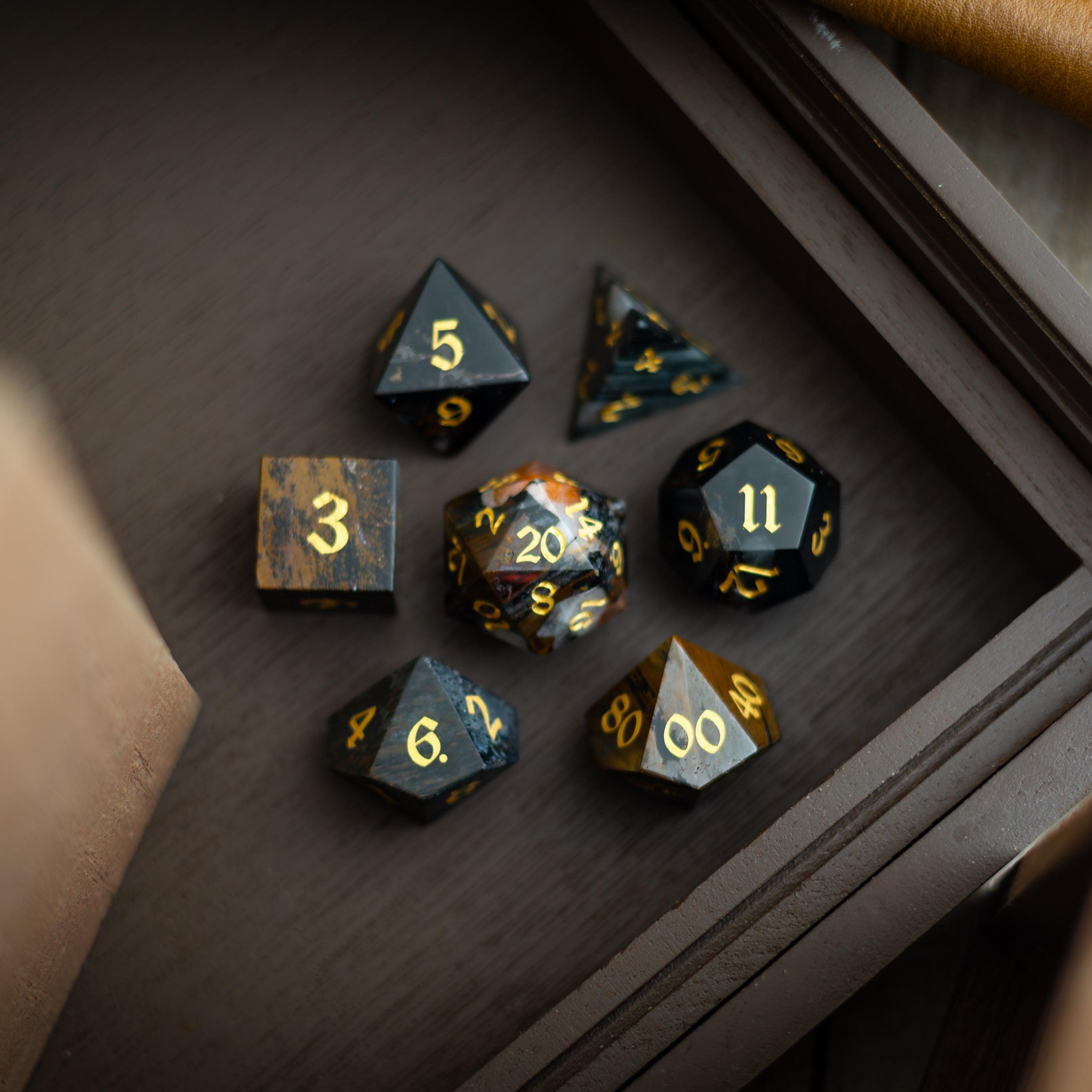 Black Gemstone Eagle Eye Hand Carved DND Dice Set - The misfit market