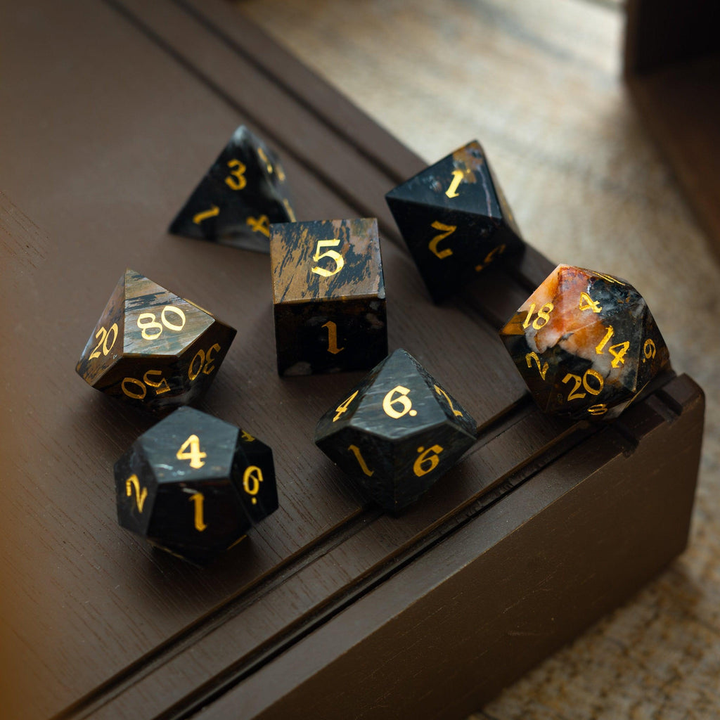 Black Gemstone Eagle Eye Hand Carved DND Dice Set - The misfit market