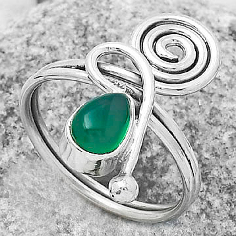 Spiral - Natural Green Onyx Ring size-8 R-1556 SDR172696 - The misfit market