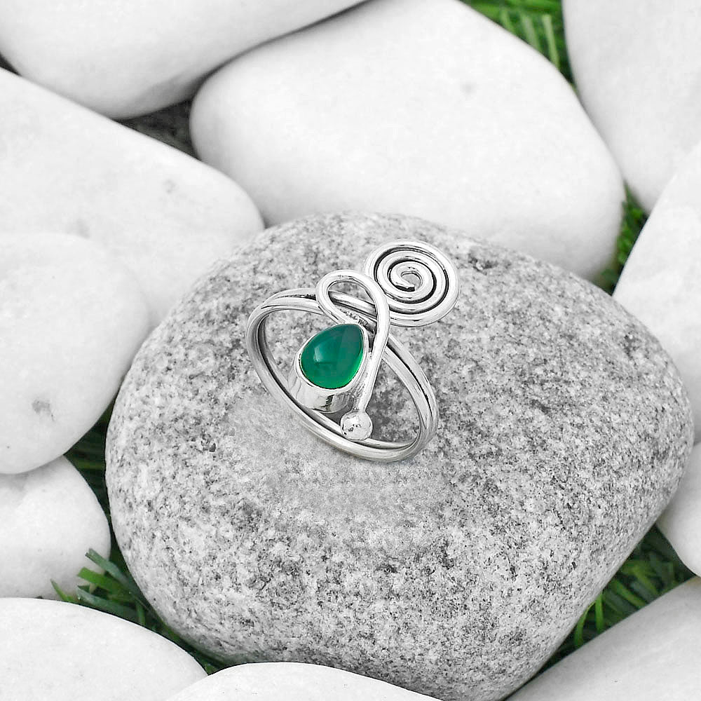 Spiral - Natural Green Onyx Ring size-8 R-1556 SDR172696 - The misfit market
