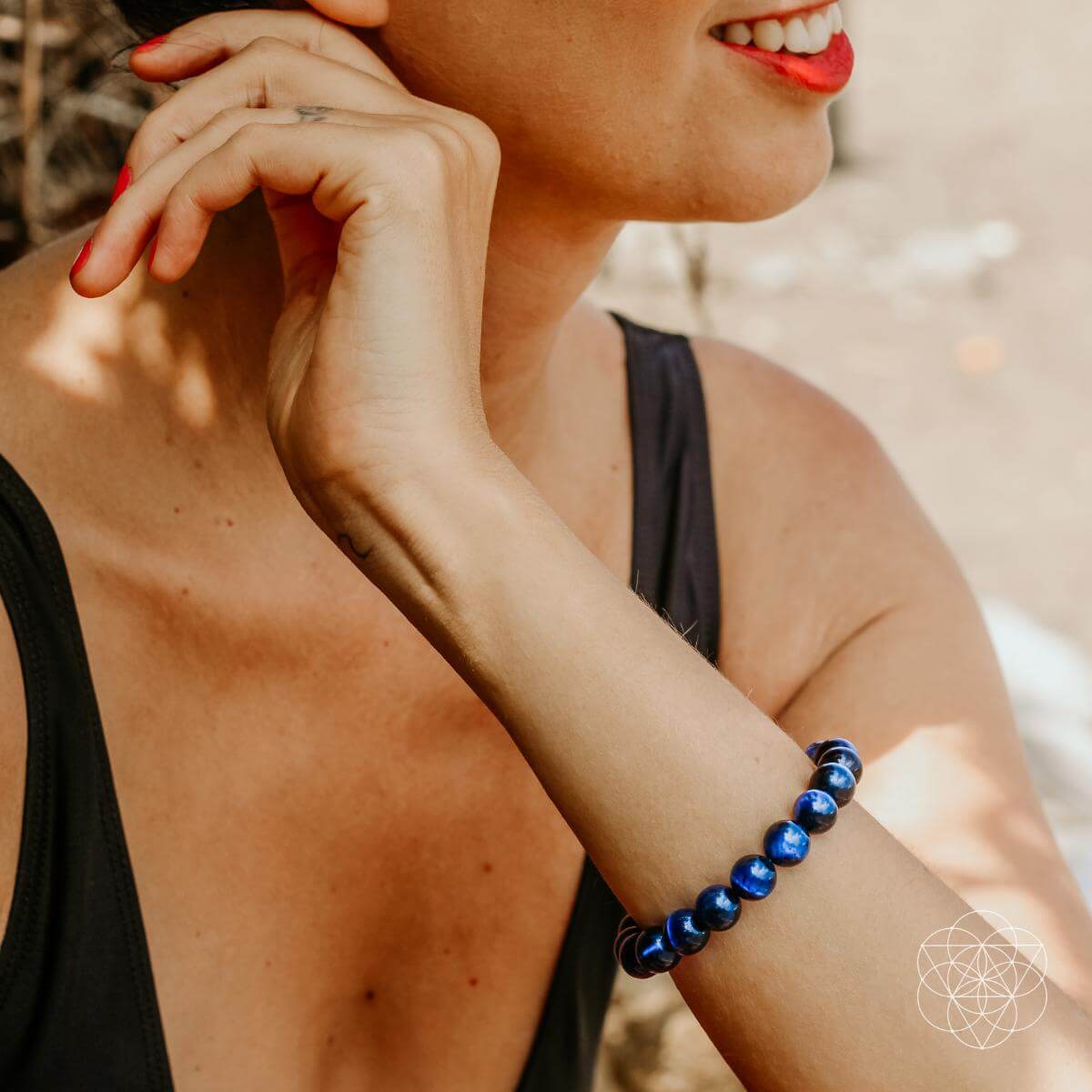 Blue Tiger’s Eye Bracelet - The misfit market