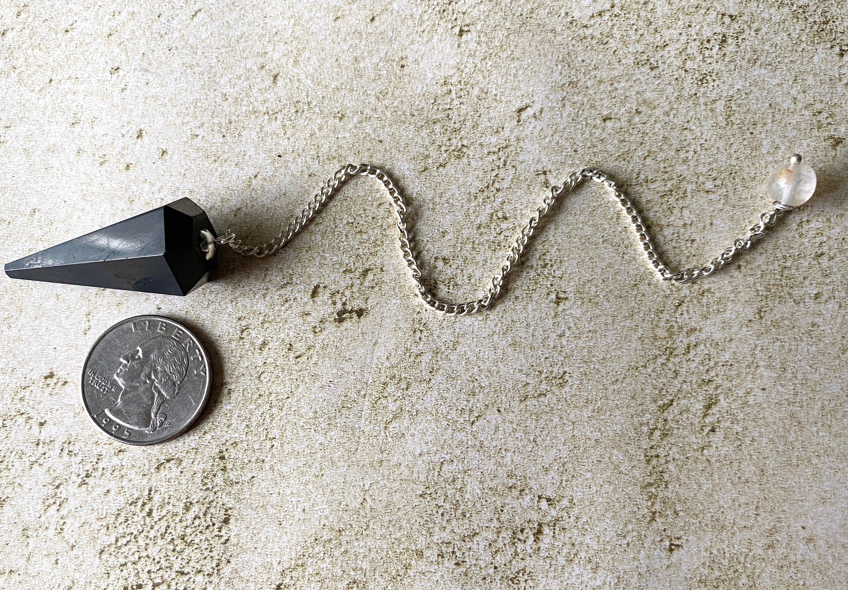 Shungite Pendulum - Divination Tool - The misfit market