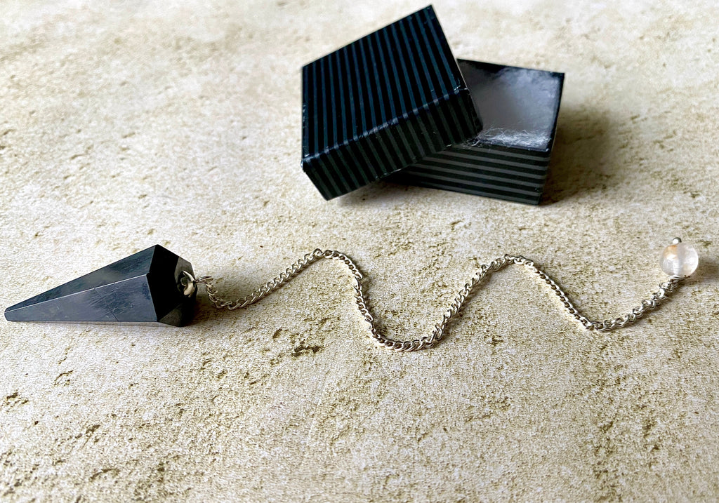 Shungite Pendulum - Divination Tool - The misfit market