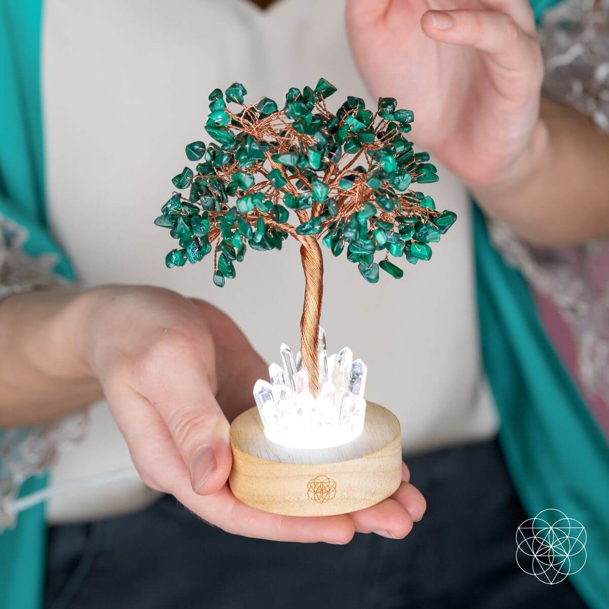 Malachite Anxiety Tree Lamp - The misfit market