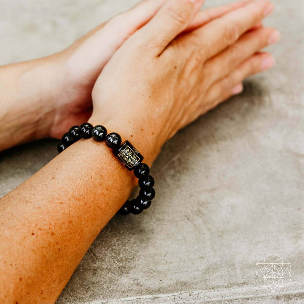 Rainbow Obsidian Protection Bracelet - The misfit market