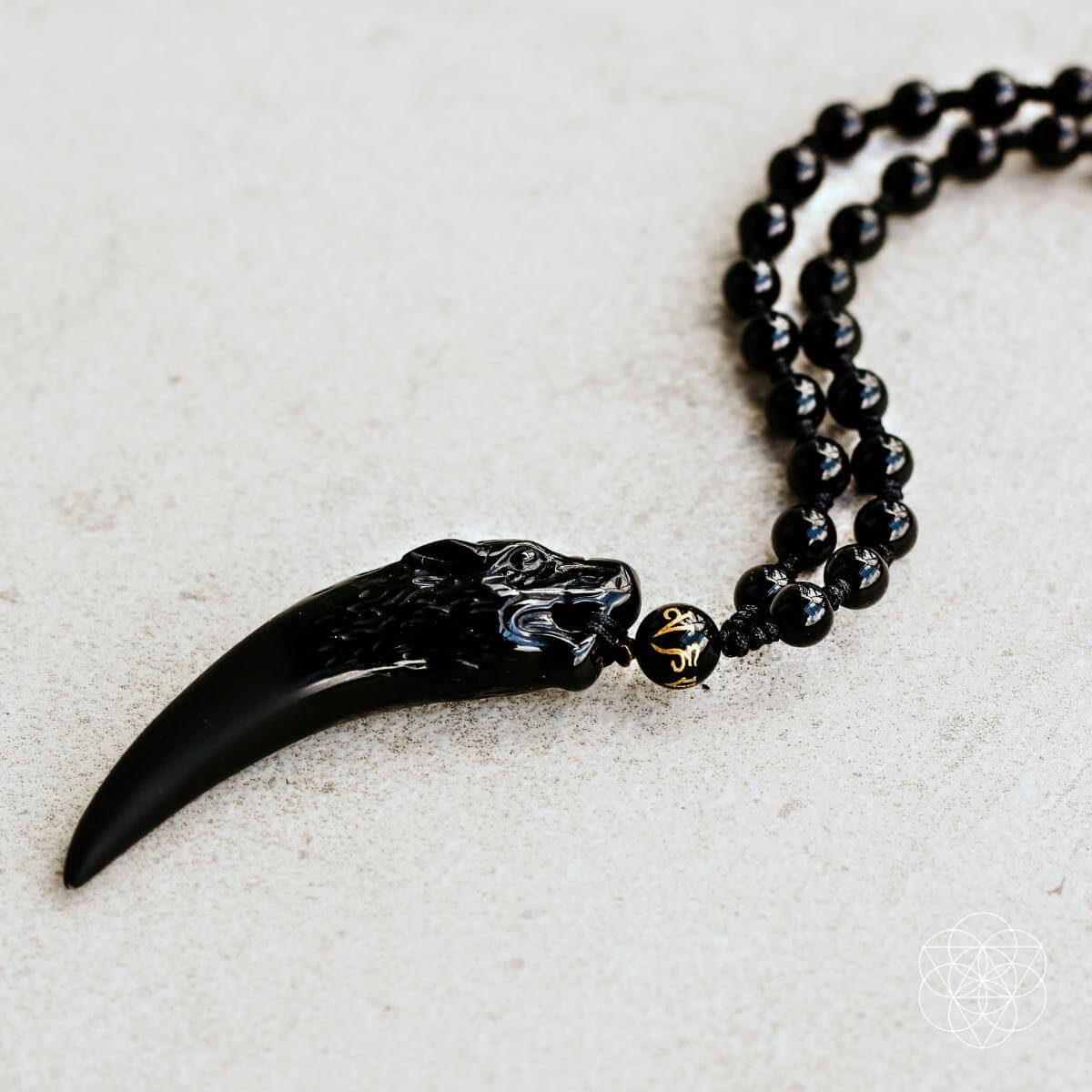 The Obsidian Wolf Pendant - The misfit market