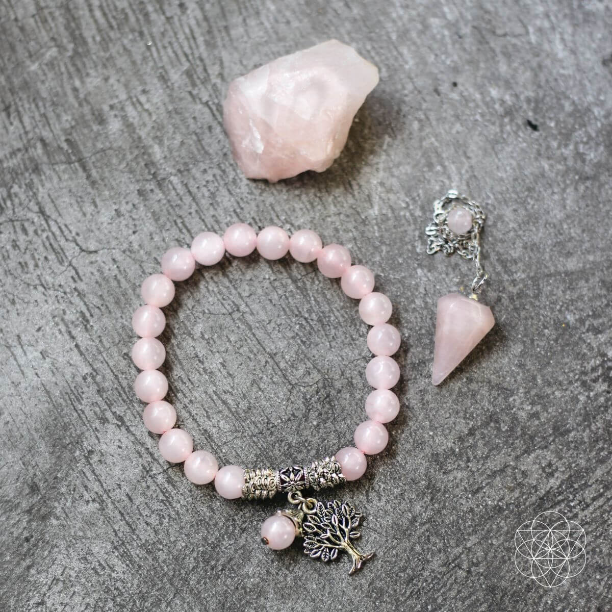 The Rose Quartz Healing Crystal Set - The misfit market